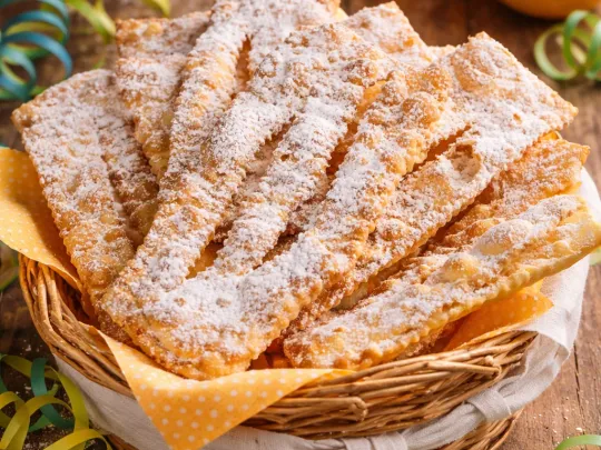 Chiacchiere all'arancia