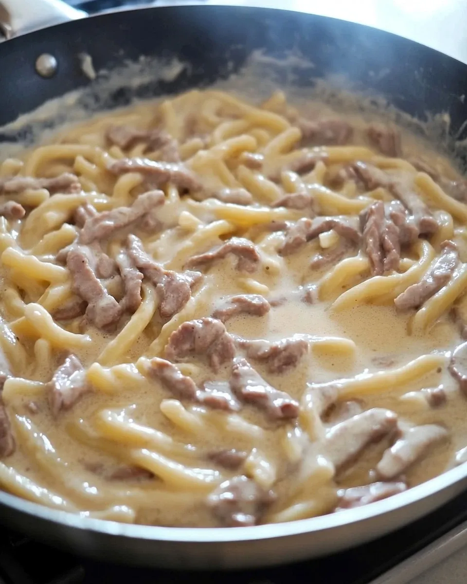 Fusilli freschi con speck e noci