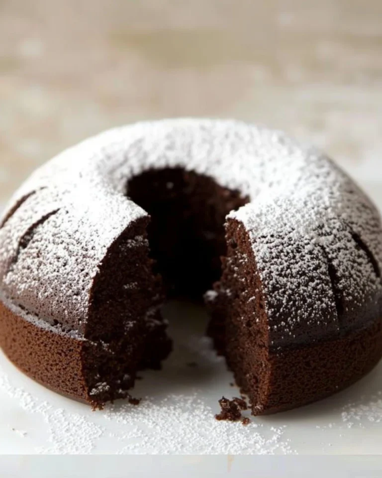 Torta Nutella semplice pronta in 5 minuti con biscotti e crema di nocciole
